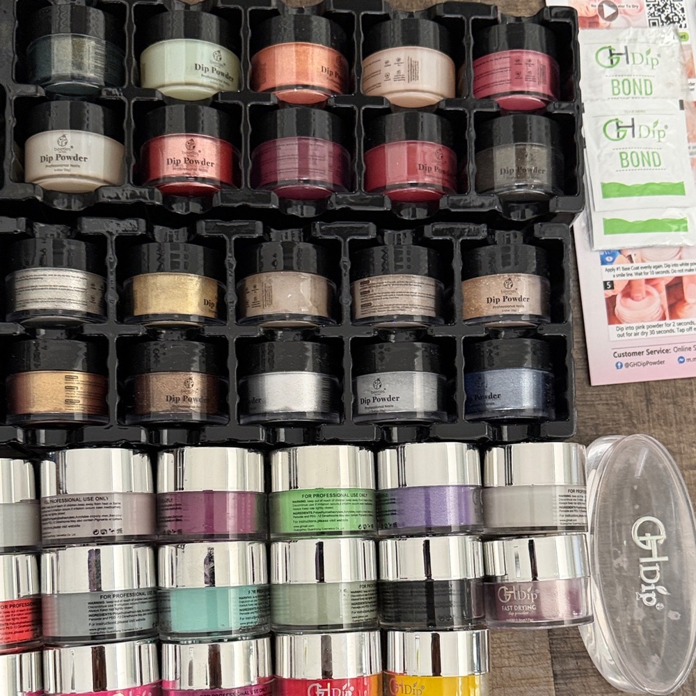 Assorted Nail Dip Powder Collection - Picture 4 of 6